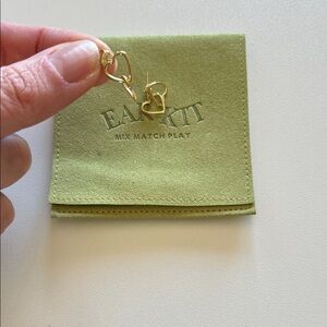 Ear Kit Gold Heart Earrings